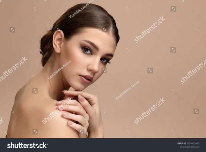 stock-photo-beauty-face-woman-natural-healthy-cosmetic-skin-clean-sresh-beautiful-woman-portrait-manicure-hand-1928952635