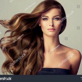 Height: 5' 11
                        
 Bust: 32FF
                        Waist: 26
                        Hips: 36
                        Dress: 10
                        Shoe: 7